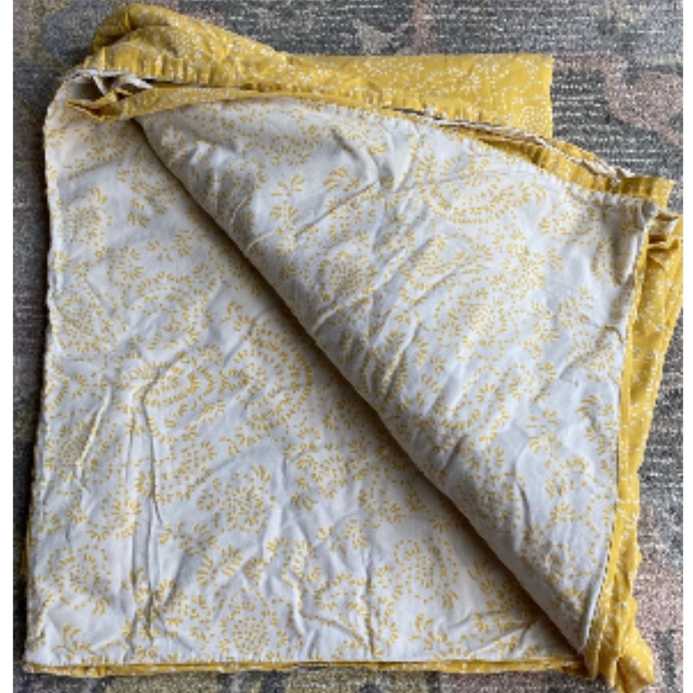 IKEA / Akertistel Duvet Cover Queen